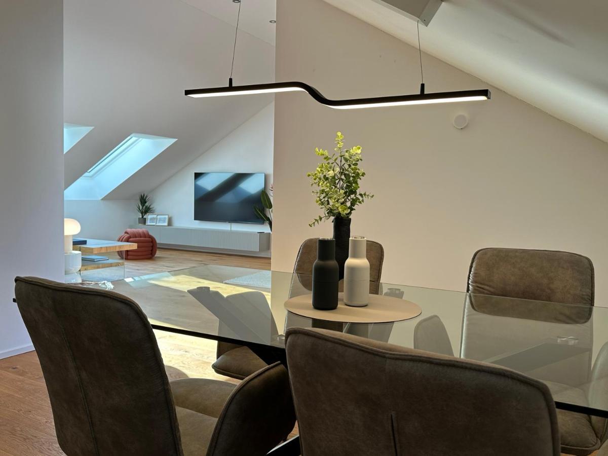 Truly - Direkt Am Rathausplatz, Dachterrasse Mit Blick Auf Perlachturm, Garage, Fahrstuhl اوغسبورغ المظهر الخارجي الصورة