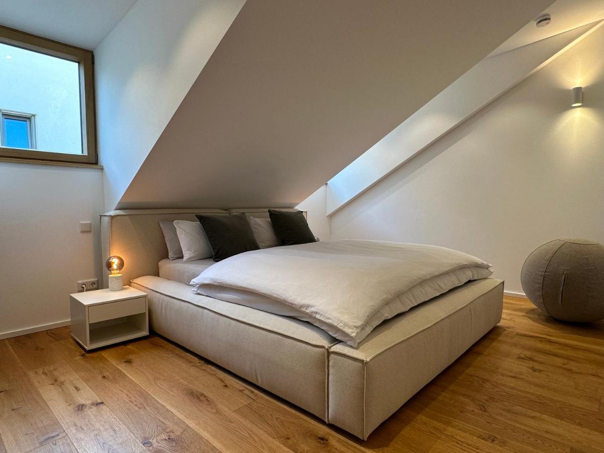 Truly - Direkt Am Rathausplatz, Dachterrasse Mit Blick Auf Perlachturm, Garage, Fahrstuhl اوغسبورغ المظهر الخارجي الصورة