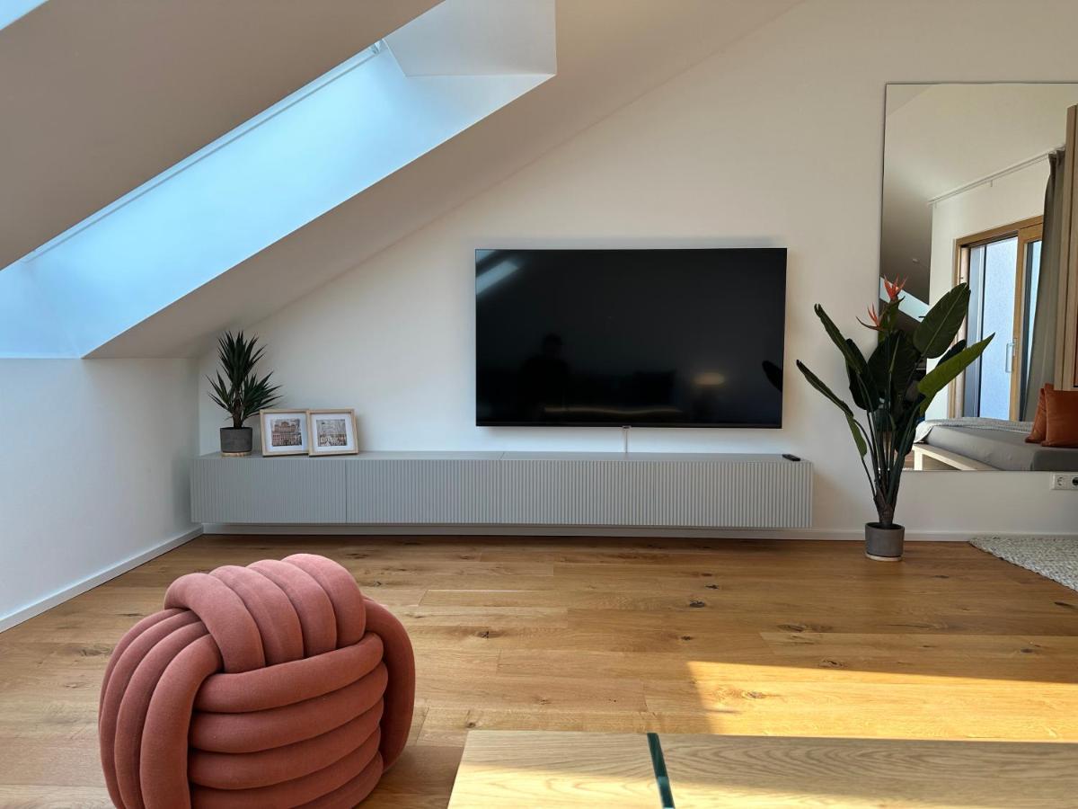Truly - Direkt Am Rathausplatz, Dachterrasse Mit Blick Auf Perlachturm, Garage, Fahrstuhl اوغسبورغ المظهر الخارجي الصورة